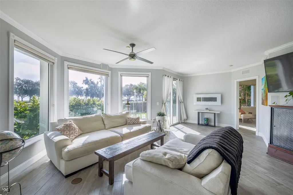 555 5th Avenue NE St Petersburg FL 33701