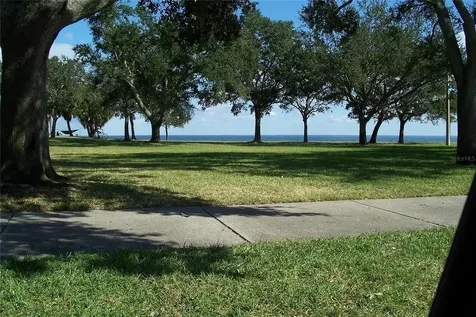 555 5th Avenue NE St Petersburg FL 33701