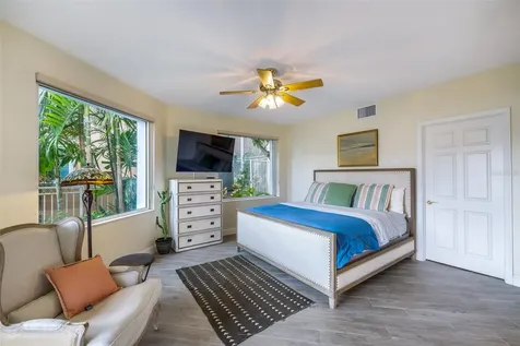 555 5th Avenue NE St Petersburg FL 33701