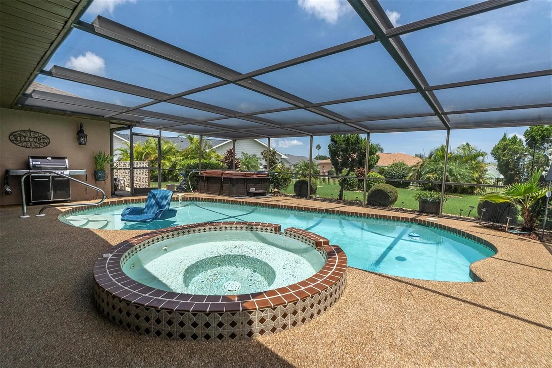 301 Thorn Hill Place Sun City Center FL 33573