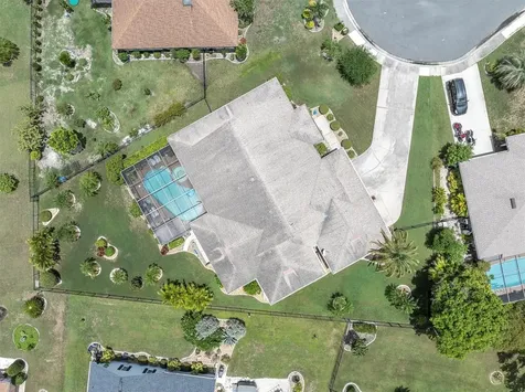 301 Thorn Hill Place Sun City Center FL 33573