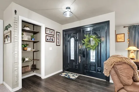 301 Thorn Hill Place Sun City Center FL 33573