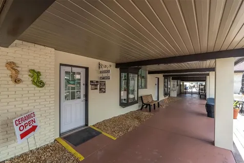 301 Thorn Hill Place Sun City Center FL 33573