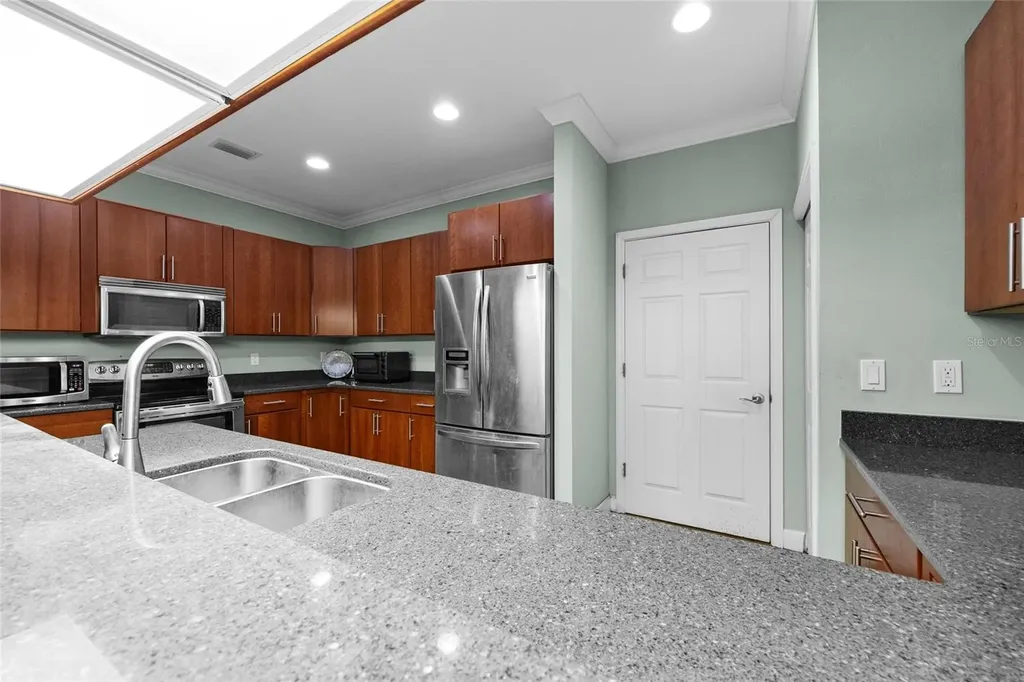 12769 NW 11th Place Newberry FL 32669