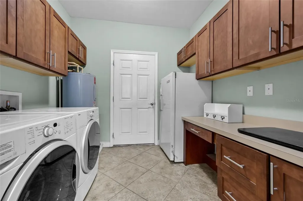 12769 NW 11th Place Newberry FL 32669