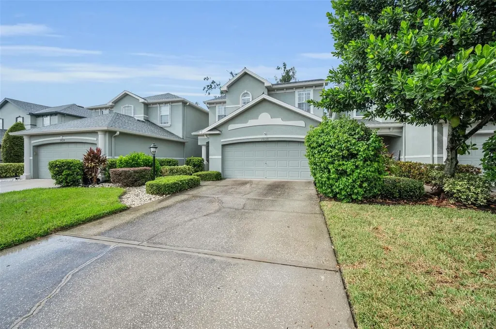 1033 Bella Vista Drive NE St Petersburg FL 33702