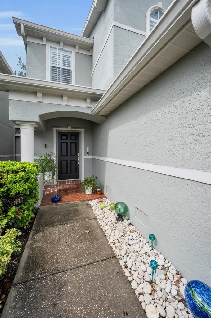 1033 Bella Vista Drive NE St Petersburg FL 33702