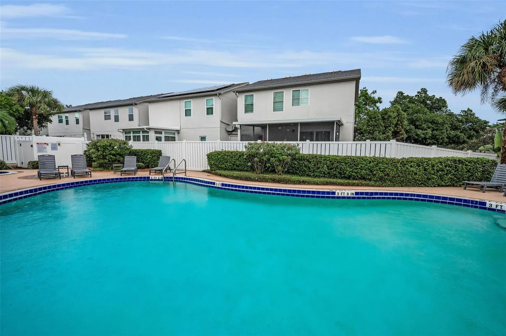 1033 Bella Vista Drive NE St Petersburg FL 33702