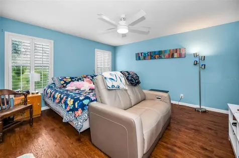 1033 Bella Vista Drive NE St Petersburg FL 33702