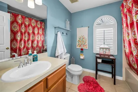1033 Bella Vista Drive NE St Petersburg FL 33702