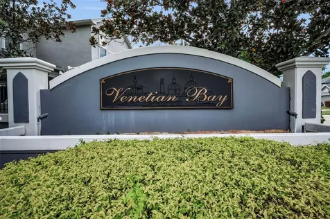 1033 Bella Vista Drive NE St Petersburg FL 33702