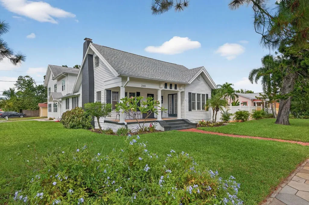 2365 6th Avenue N St Petersburg FL 33713