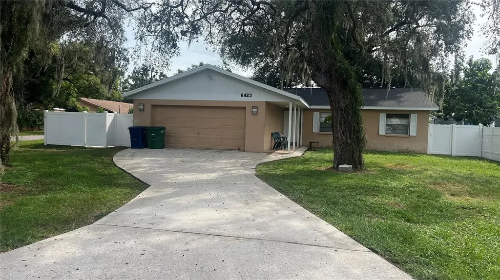 8423 N Otis Avenue Tampa FL 33604