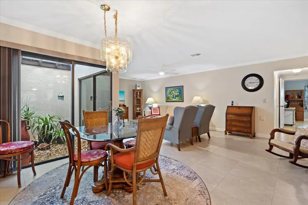 3953 Glen Oaks Manor Drive Sarasota FL 34232