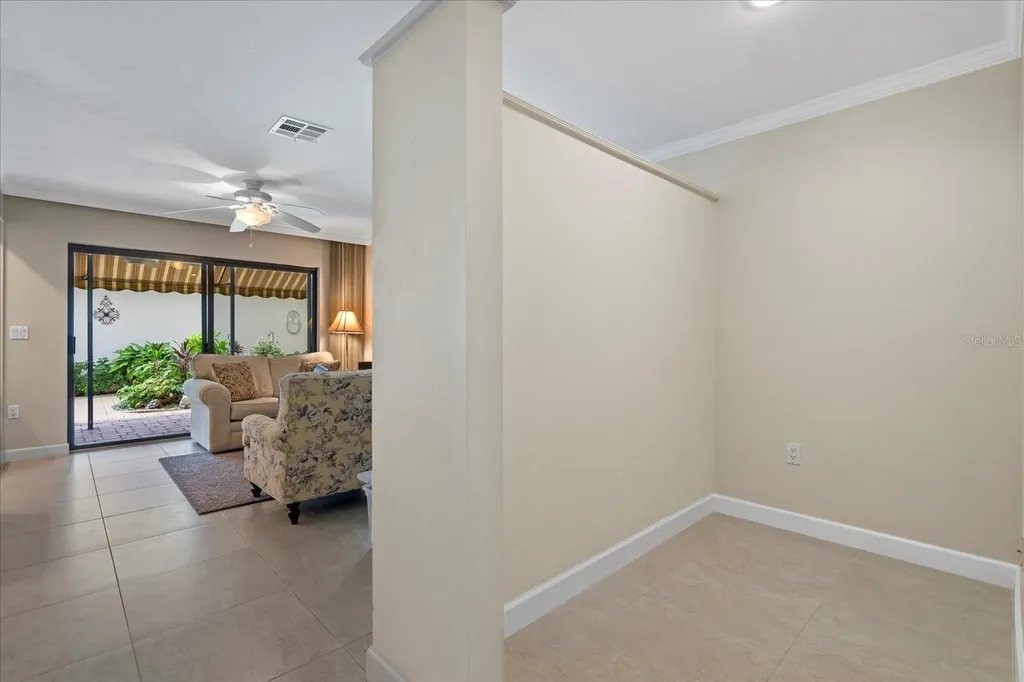 3953 Glen Oaks Manor Drive Sarasota FL 34232