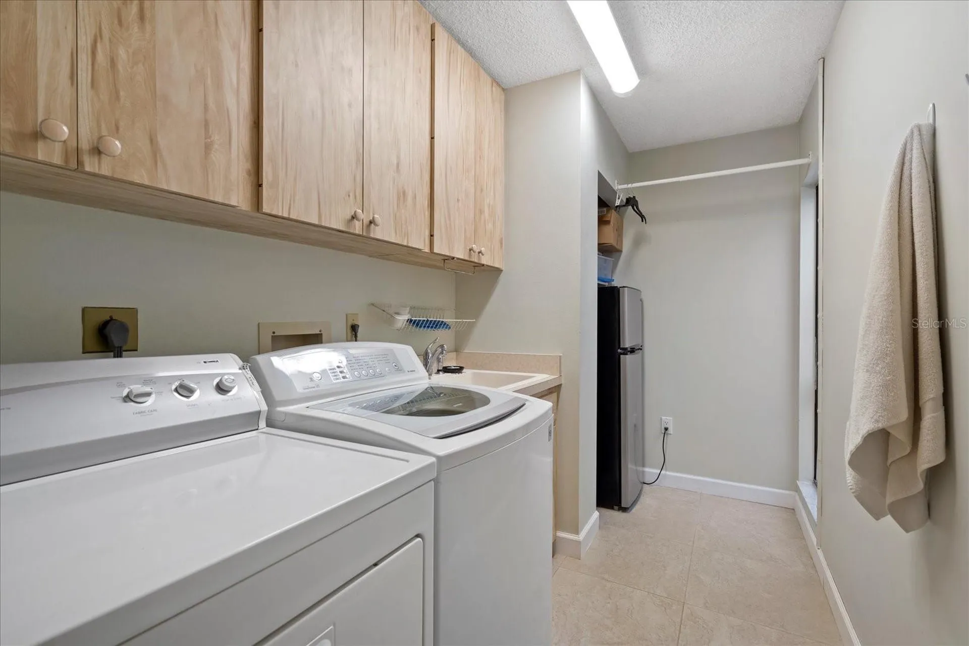 3953 Glen Oaks Manor Drive Sarasota FL 34232