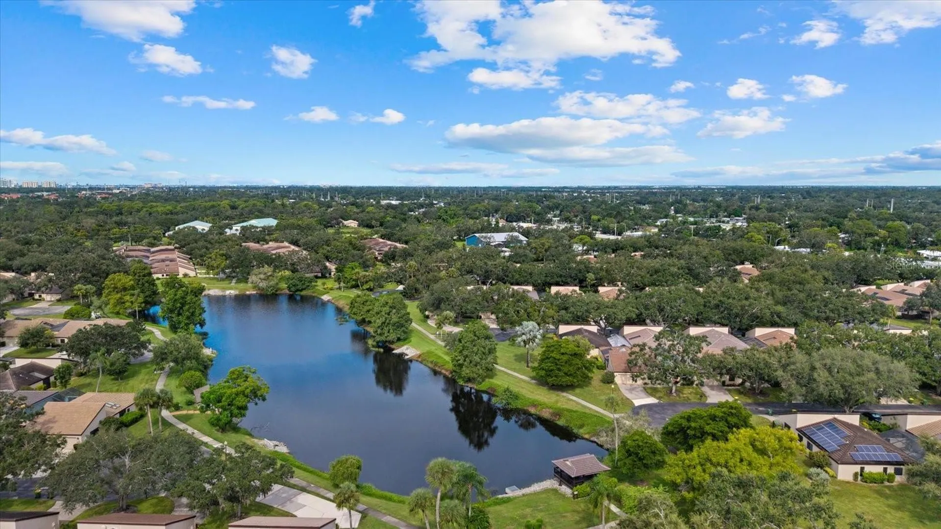 3953 Glen Oaks Manor Drive Sarasota FL 34232