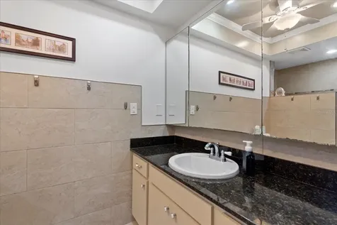 3953 Glen Oaks Manor Drive Sarasota FL 34232
