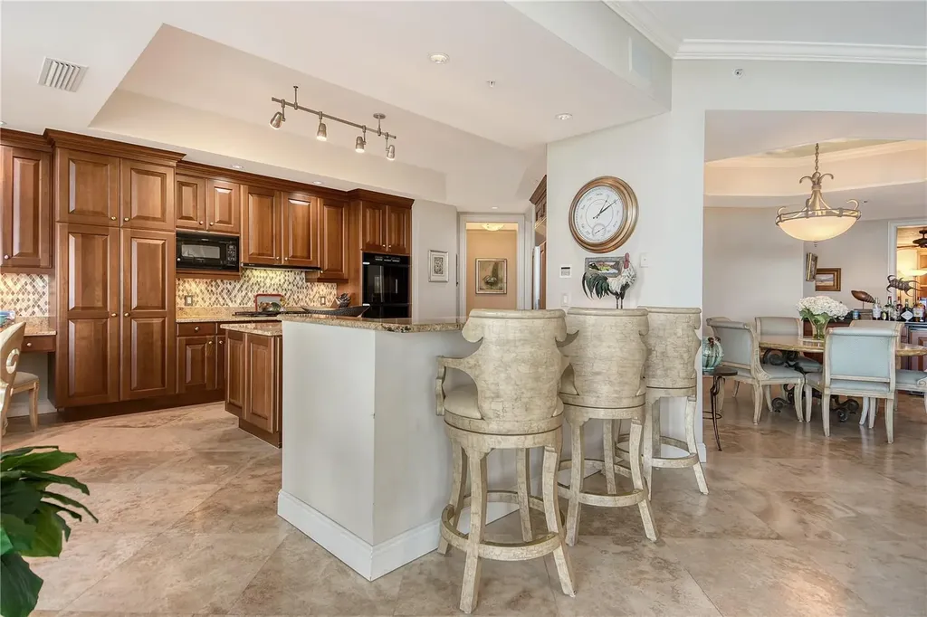 1300 Benjamin Franklin Drive Sarasota FL 34236