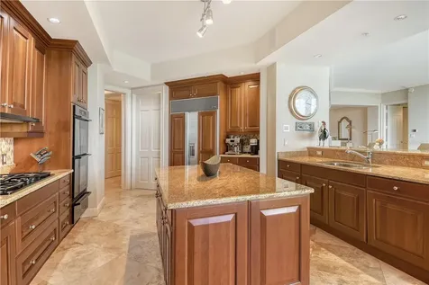 1300 Benjamin Franklin Drive Sarasota FL 34236