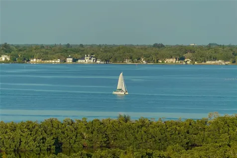 1300 Benjamin Franklin Drive Sarasota FL 34236