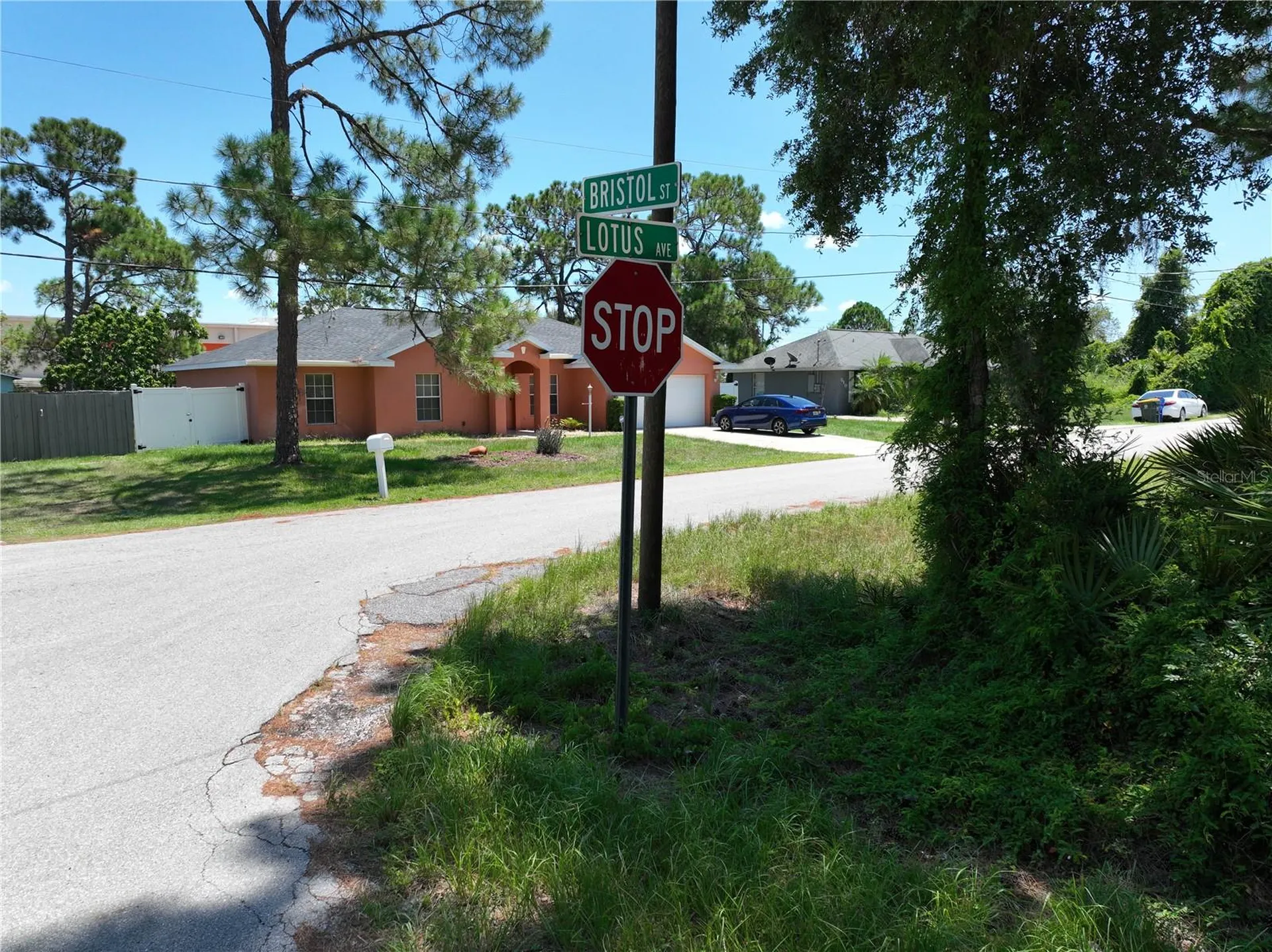 530 Lotus Avenue Sebring FL 33872