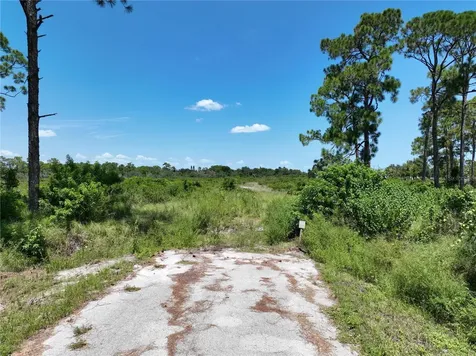 530 Lotus Avenue Sebring FL 33872