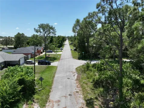 530 Lotus Avenue Sebring FL 33872