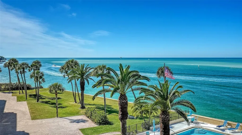 4708 Ocean Boulevard Sarasota FL 34242