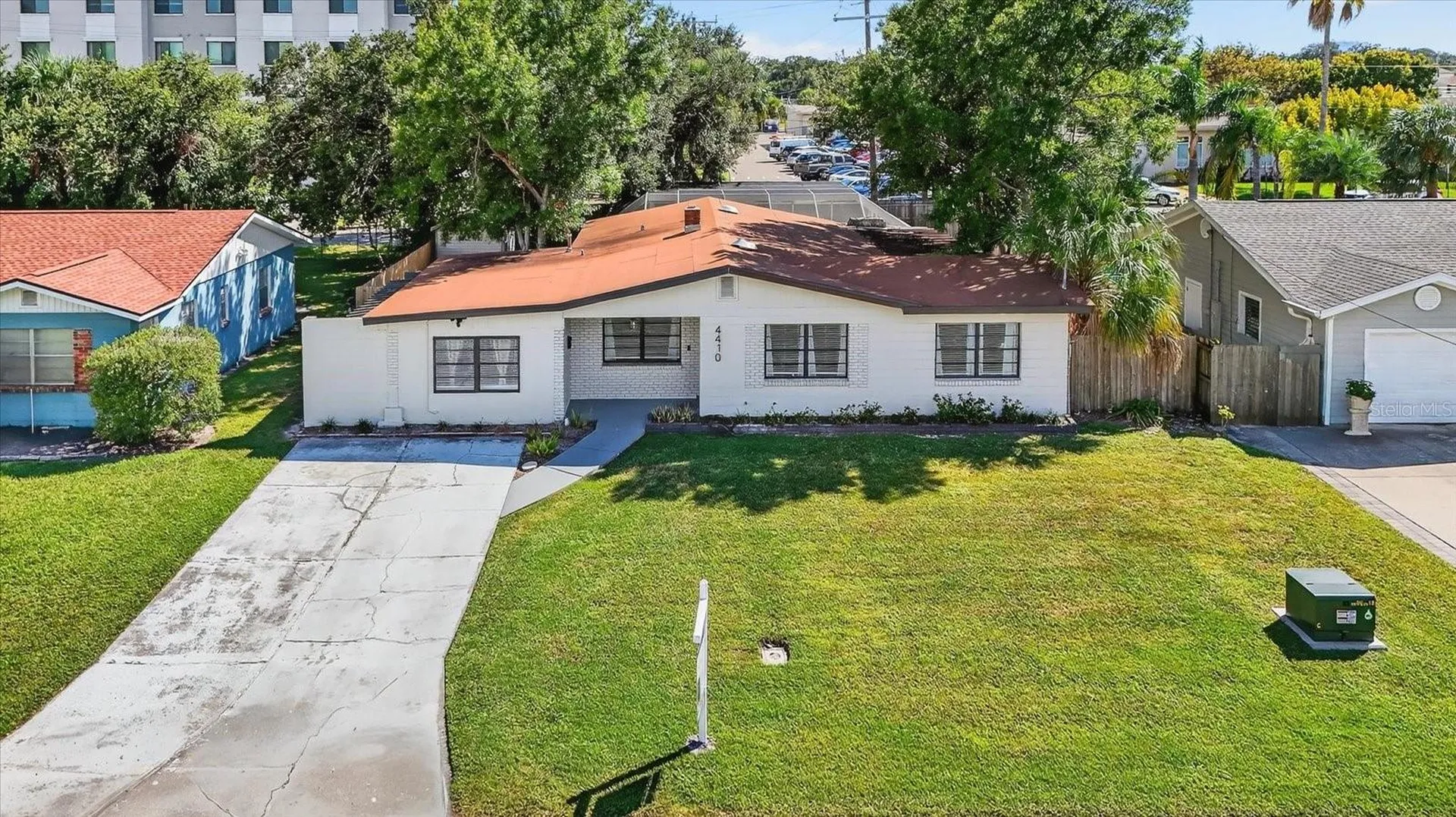 4410 W Bay Court Avenue Tampa FL 33611