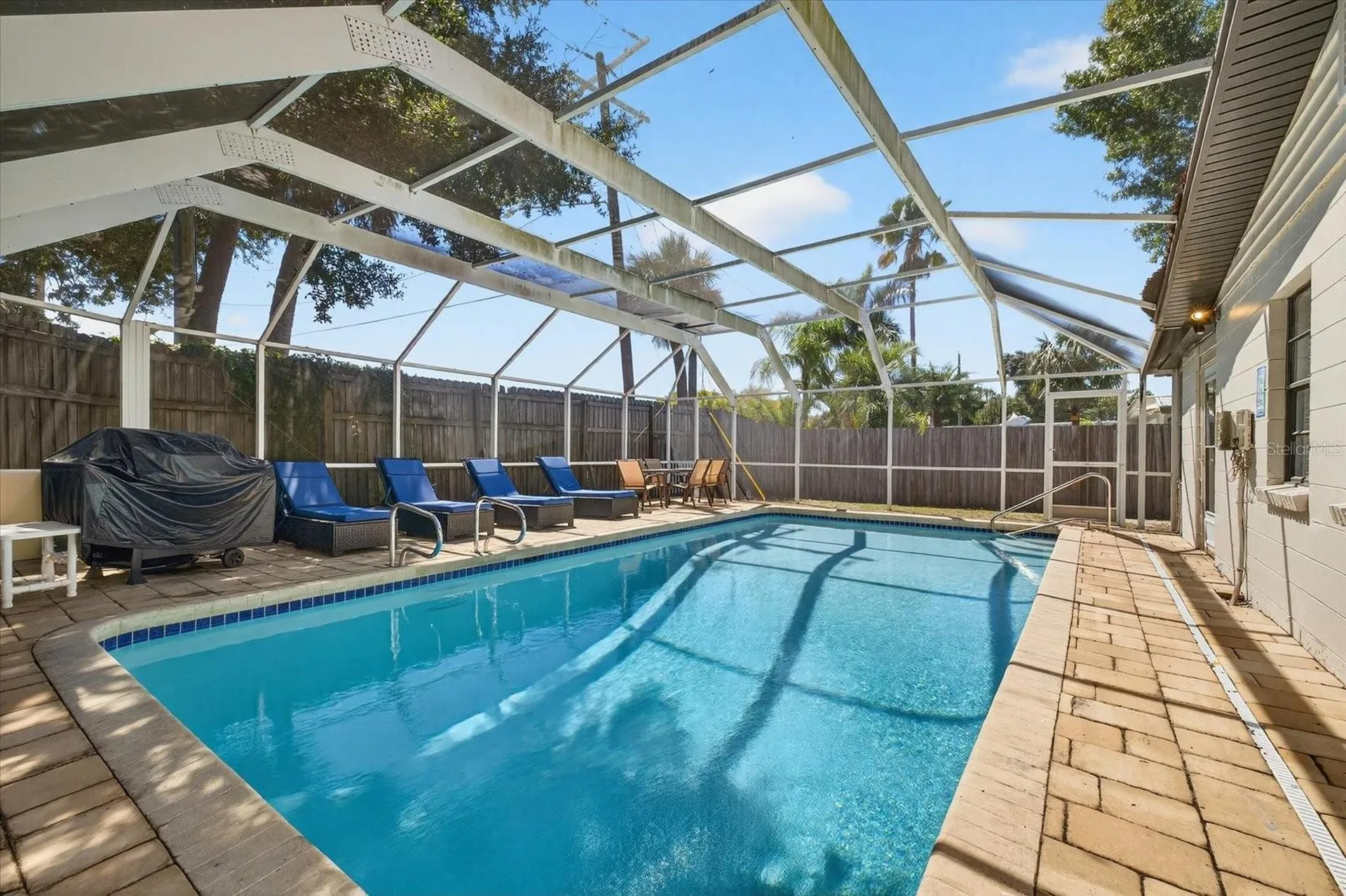 4410 W Bay Court Avenue Tampa FL 33611