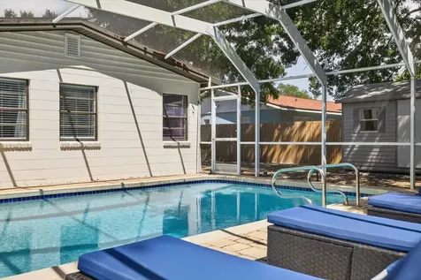 4410 W Bay Court Avenue Tampa FL 33611