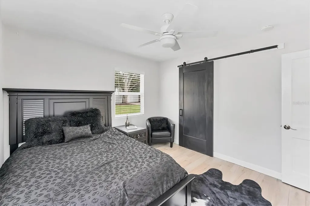 121 32nd Street W Bradenton FL 34205