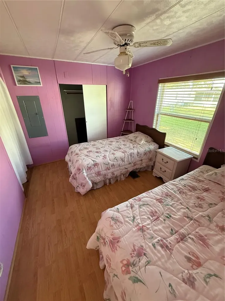 170 Paradise North Leesburg FL 34788