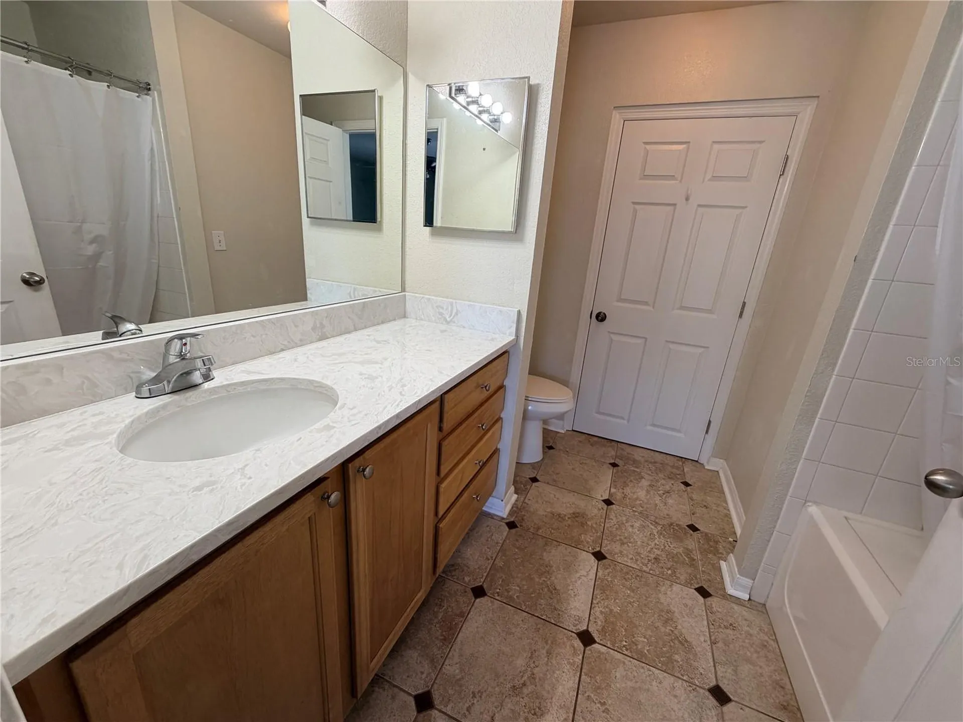 9165 Lee Vista Boulevard Orlando FL 32829