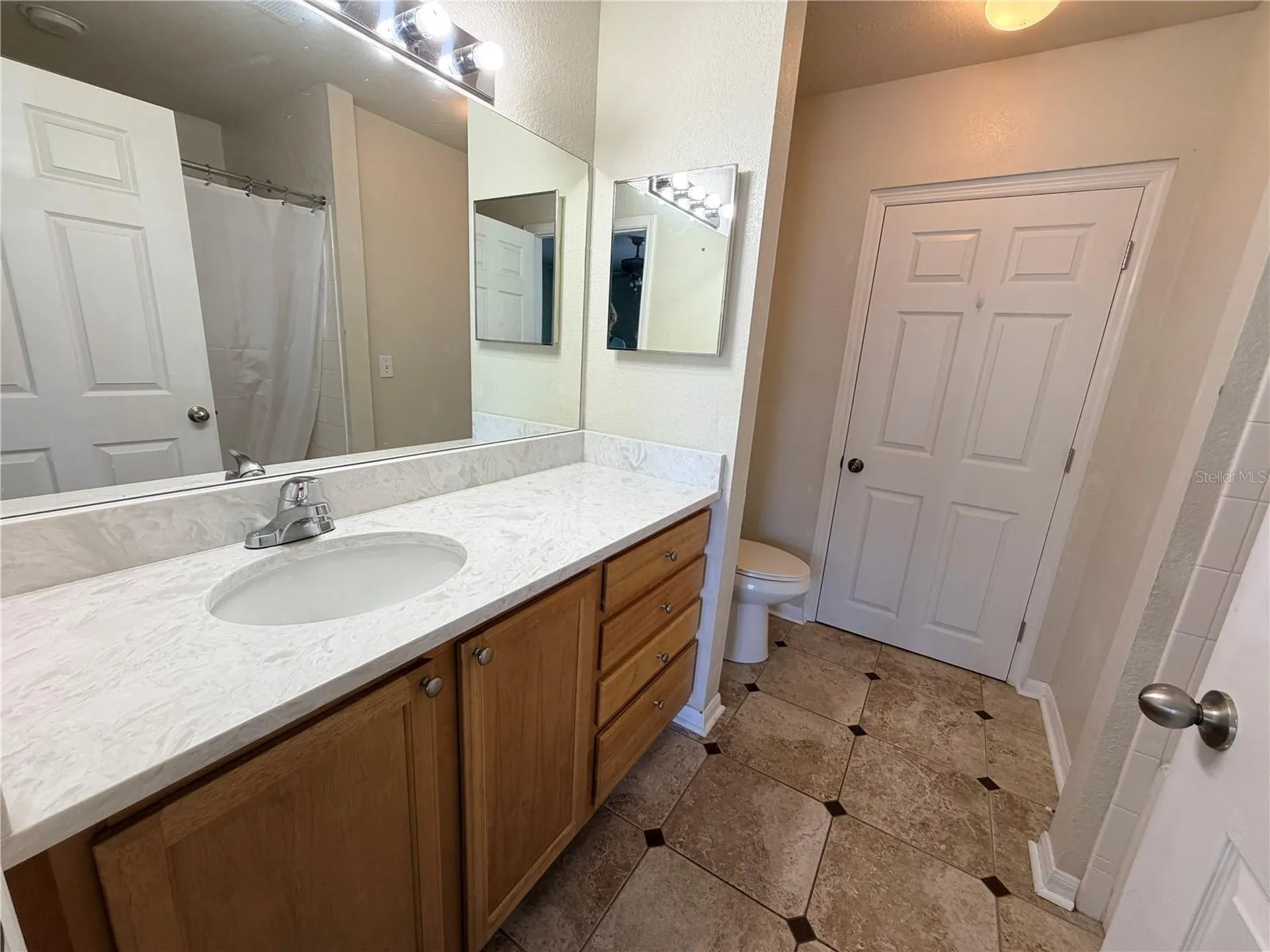 9165 Lee Vista Boulevard Orlando FL 32829