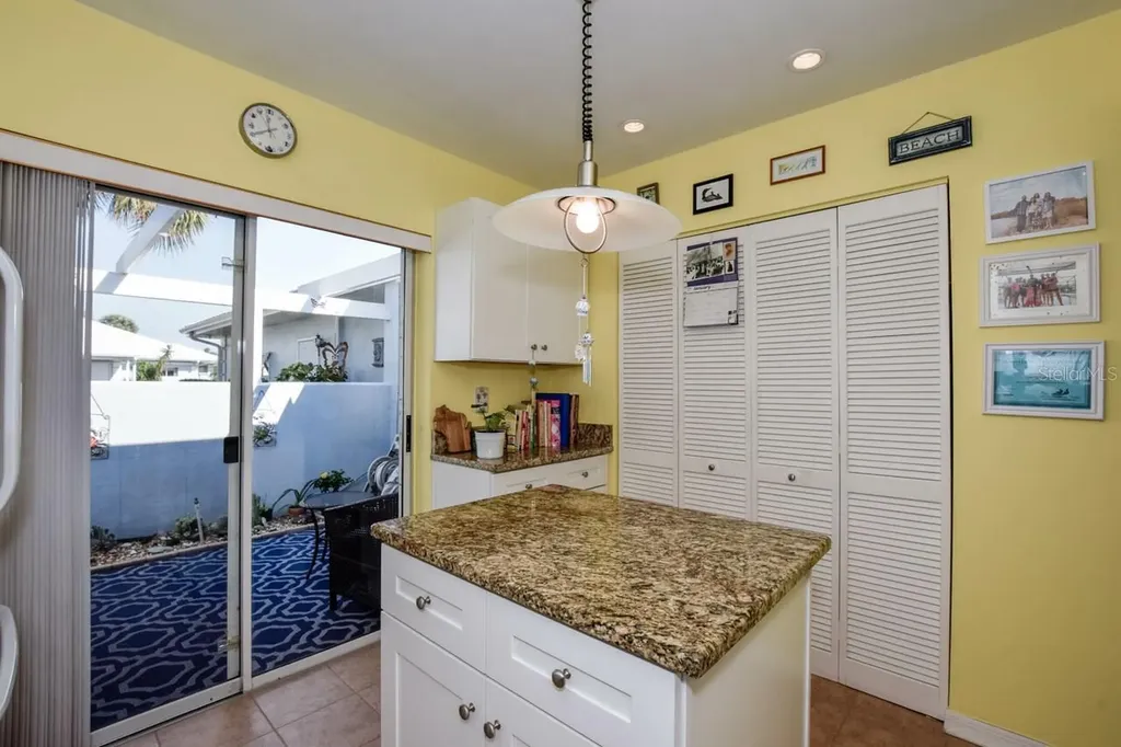 450 Wexford Circle Venice FL 34293