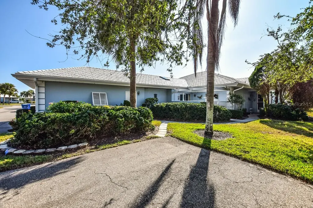 450 Wexford Circle Venice FL 34293