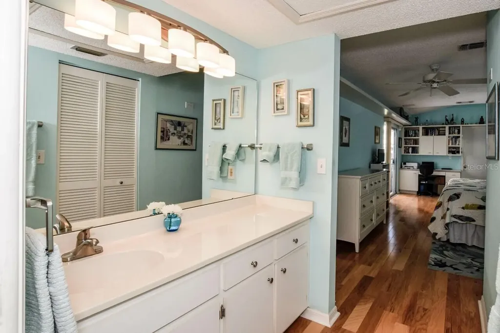 450 Wexford Circle Venice FL 34293