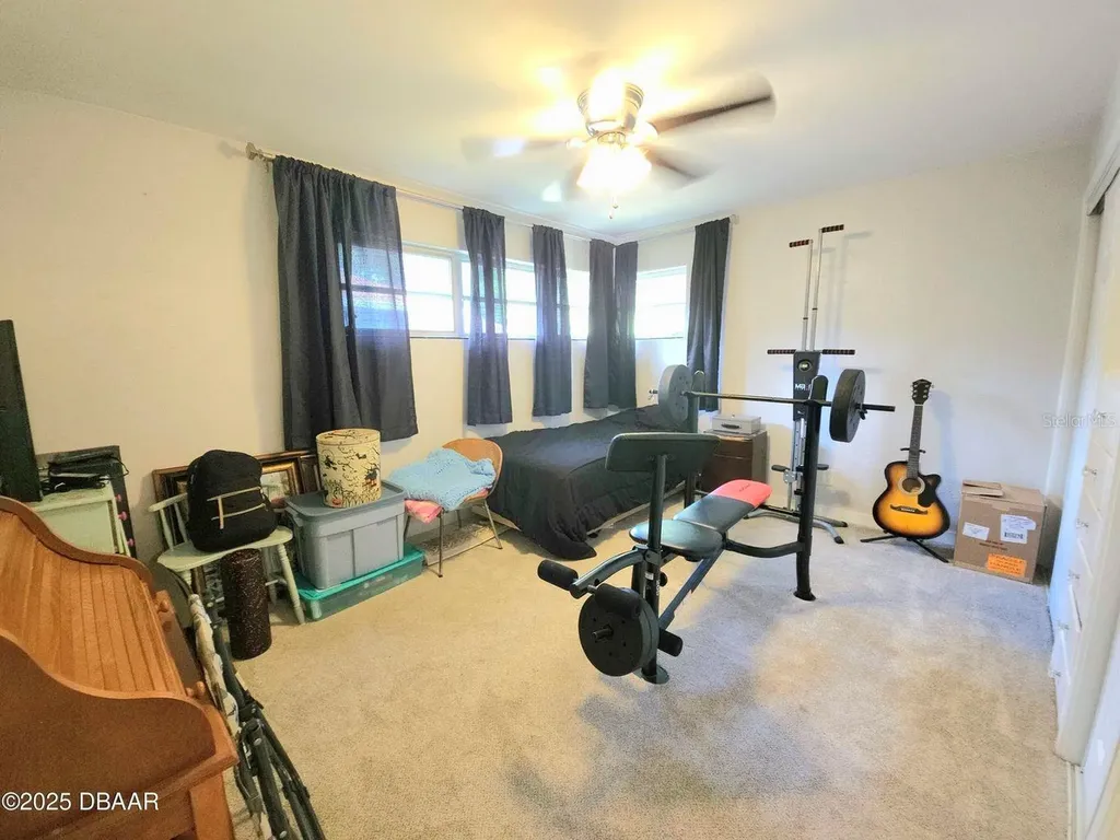562 South Street Daytona Beach FL 32114
