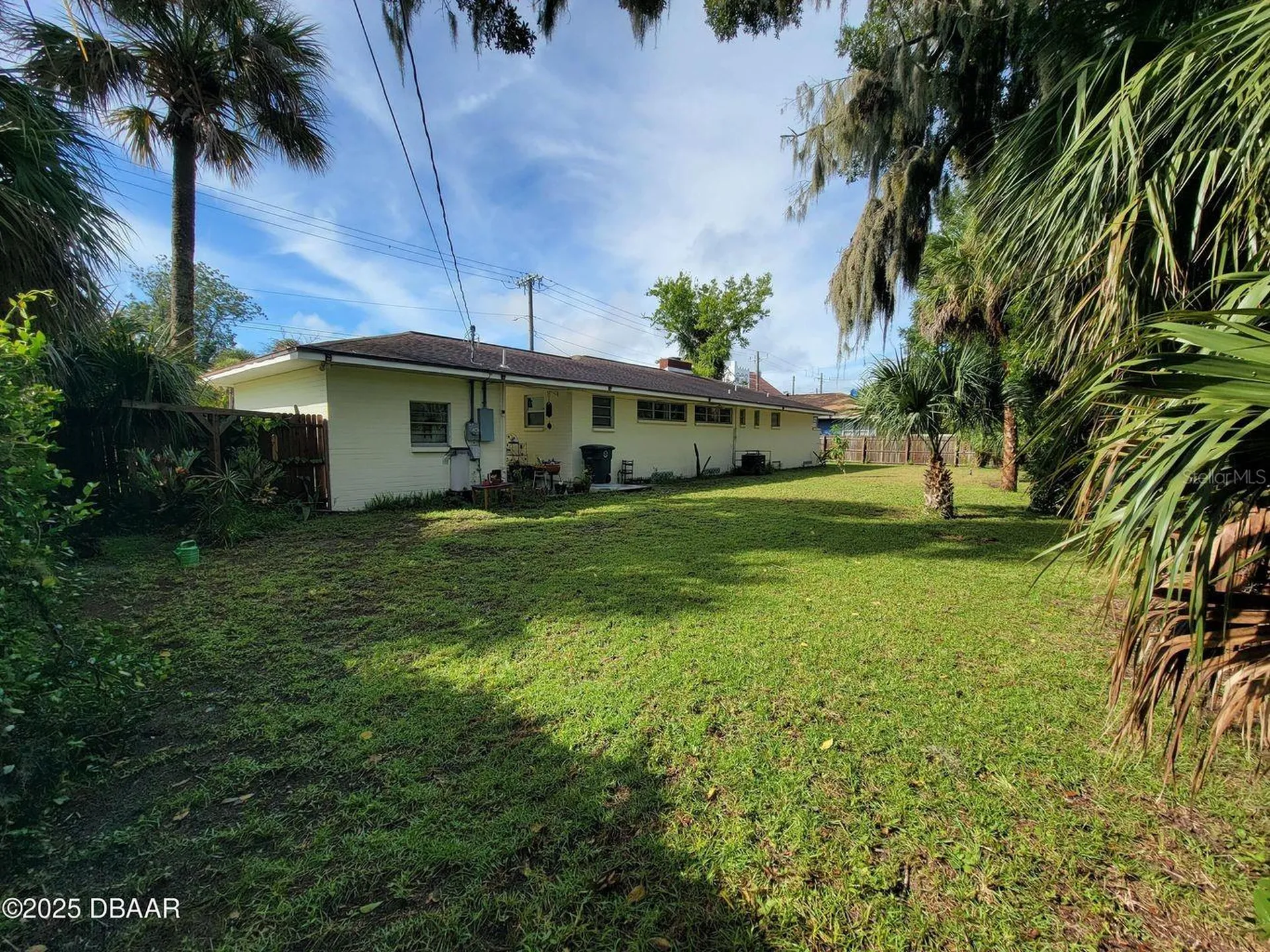 562 South Street Daytona Beach FL 32114