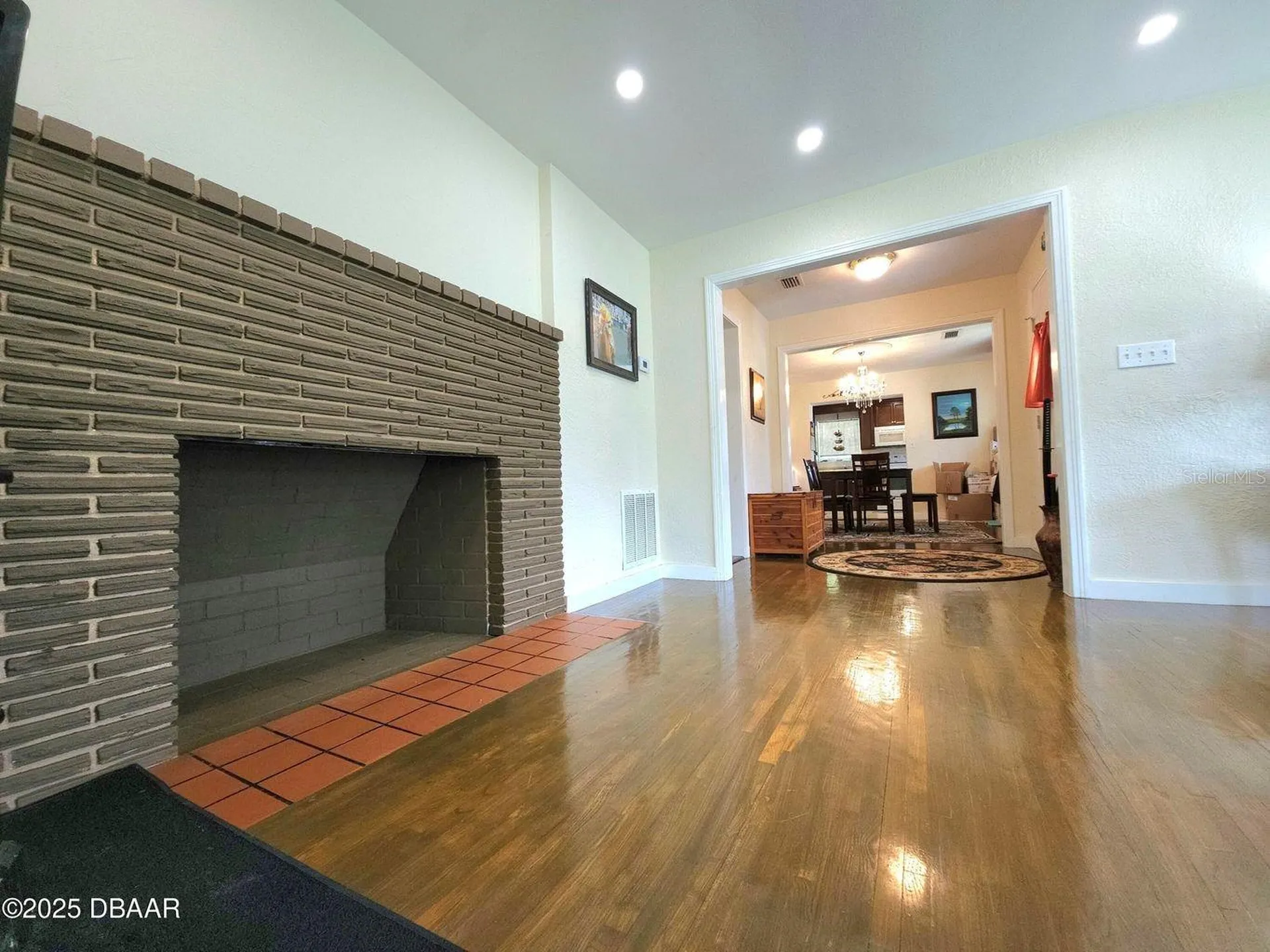 562 South Street Daytona Beach FL 32114