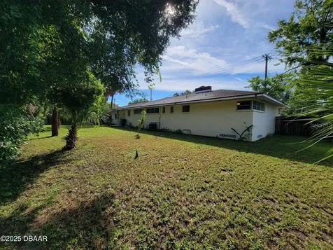 562 South Street Daytona Beach FL 32114