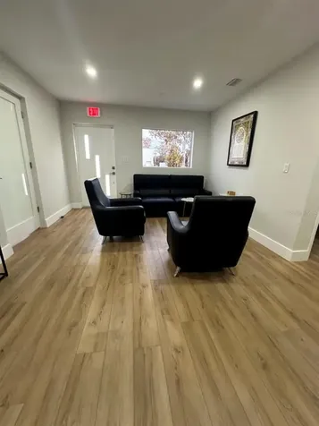 1314 S Semoran Boulevard Orlando FL 32807