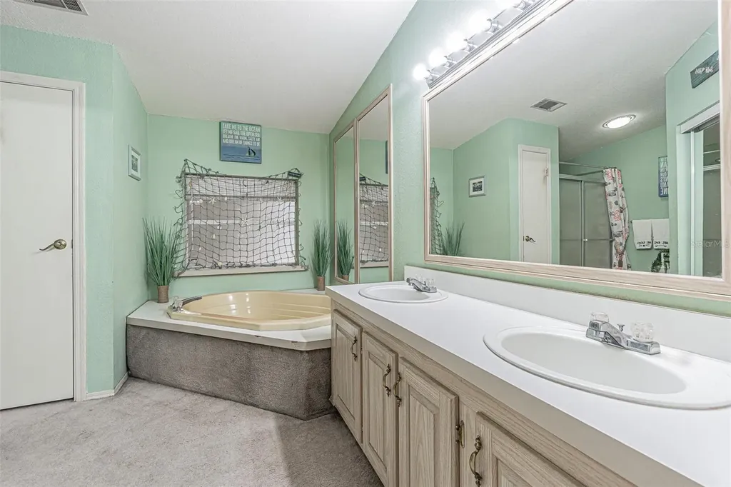 14010 Scales Road Wimauma FL 33598