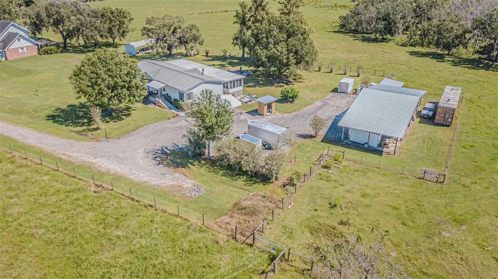 14010 Scales Road Wimauma FL 33598