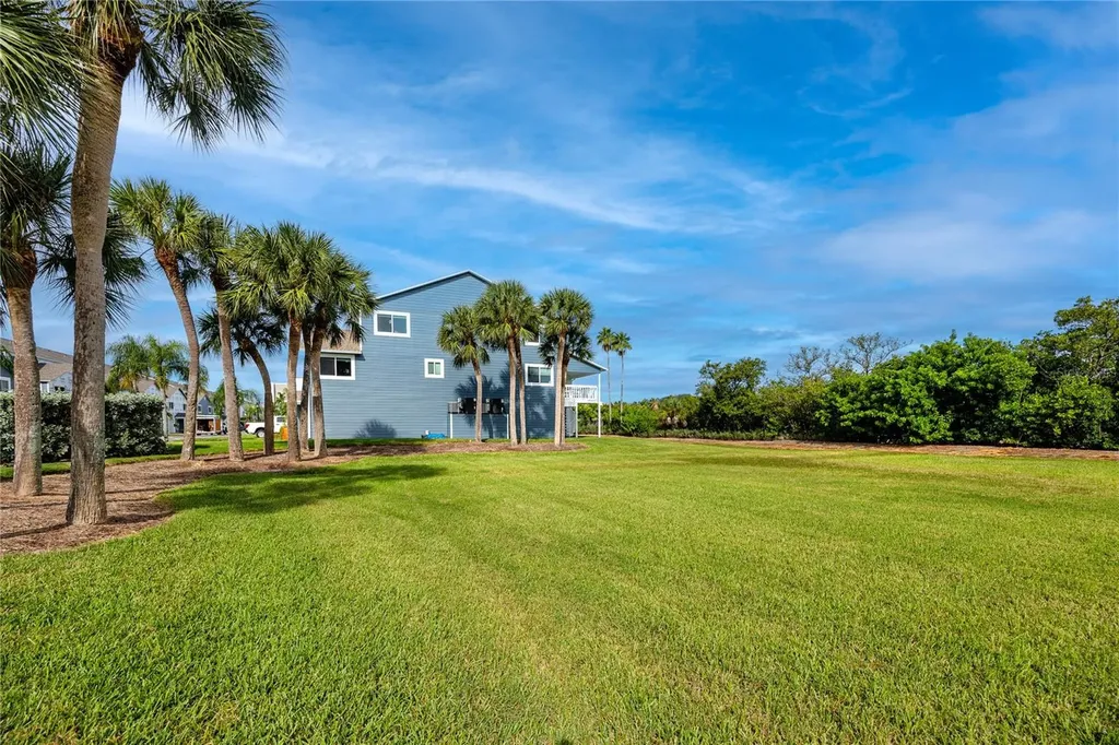 816 Hidden Harbour Drive Indian Rocks Beach FL 33785