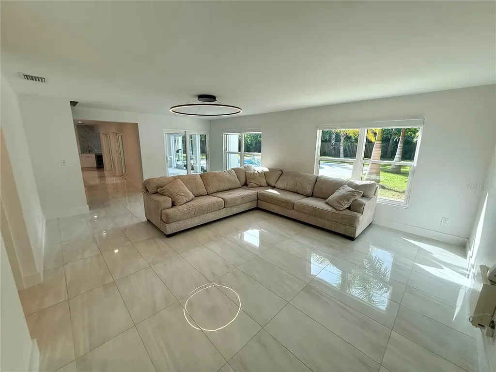 1359 Harbor Drive Sarasota FL 34239