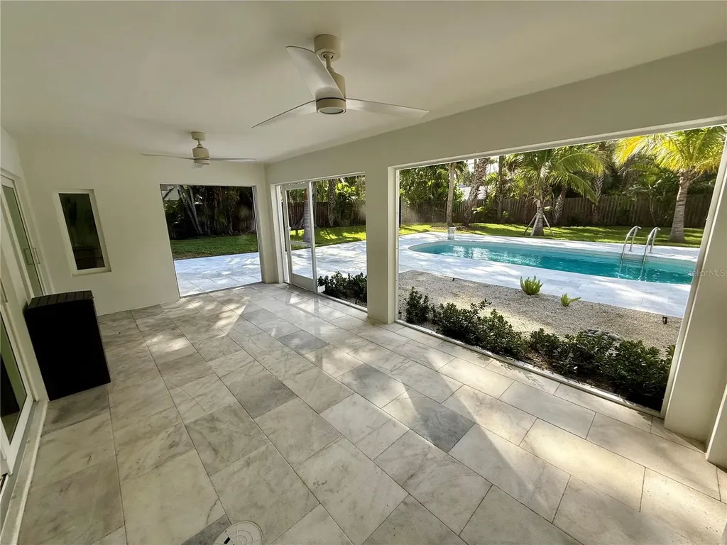 1359 Harbor Drive Sarasota FL 34239