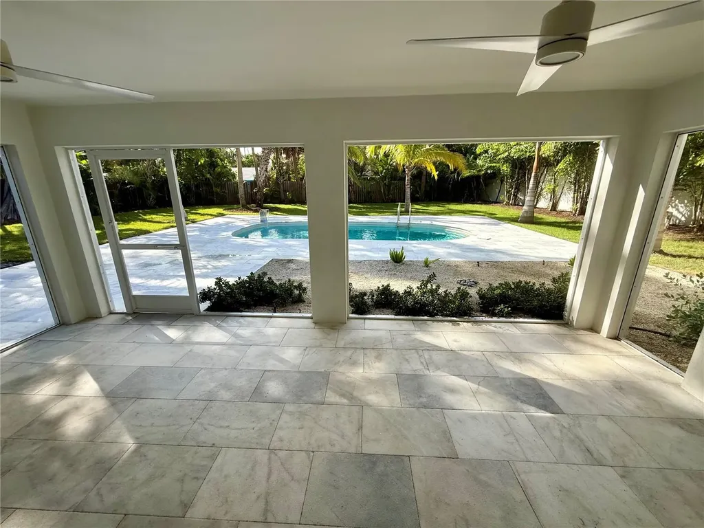 1359 Harbor Drive Sarasota FL 34239